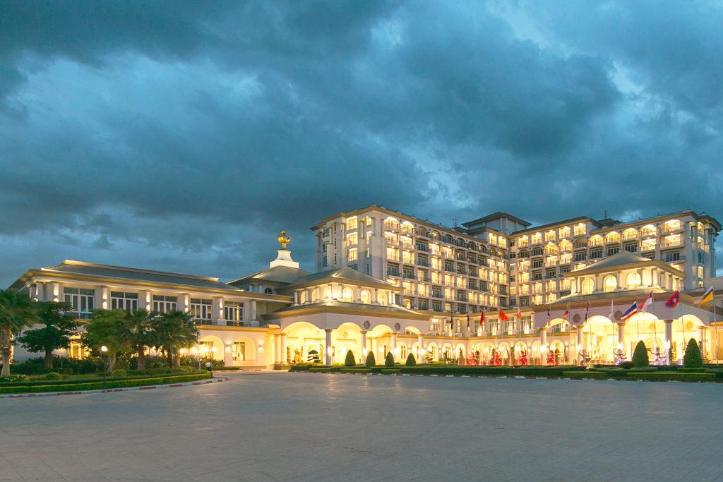 פנום פן Garden City Hotel מראה חיצוני תמונה