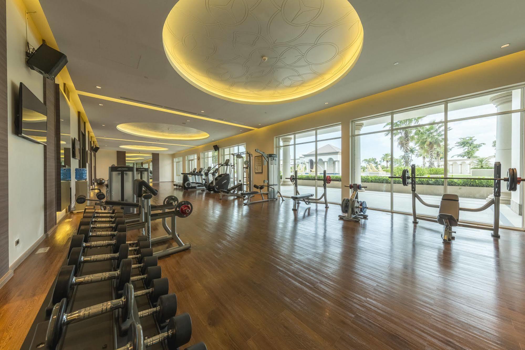 פנום פן Garden City Hotel מראה חיצוני תמונה