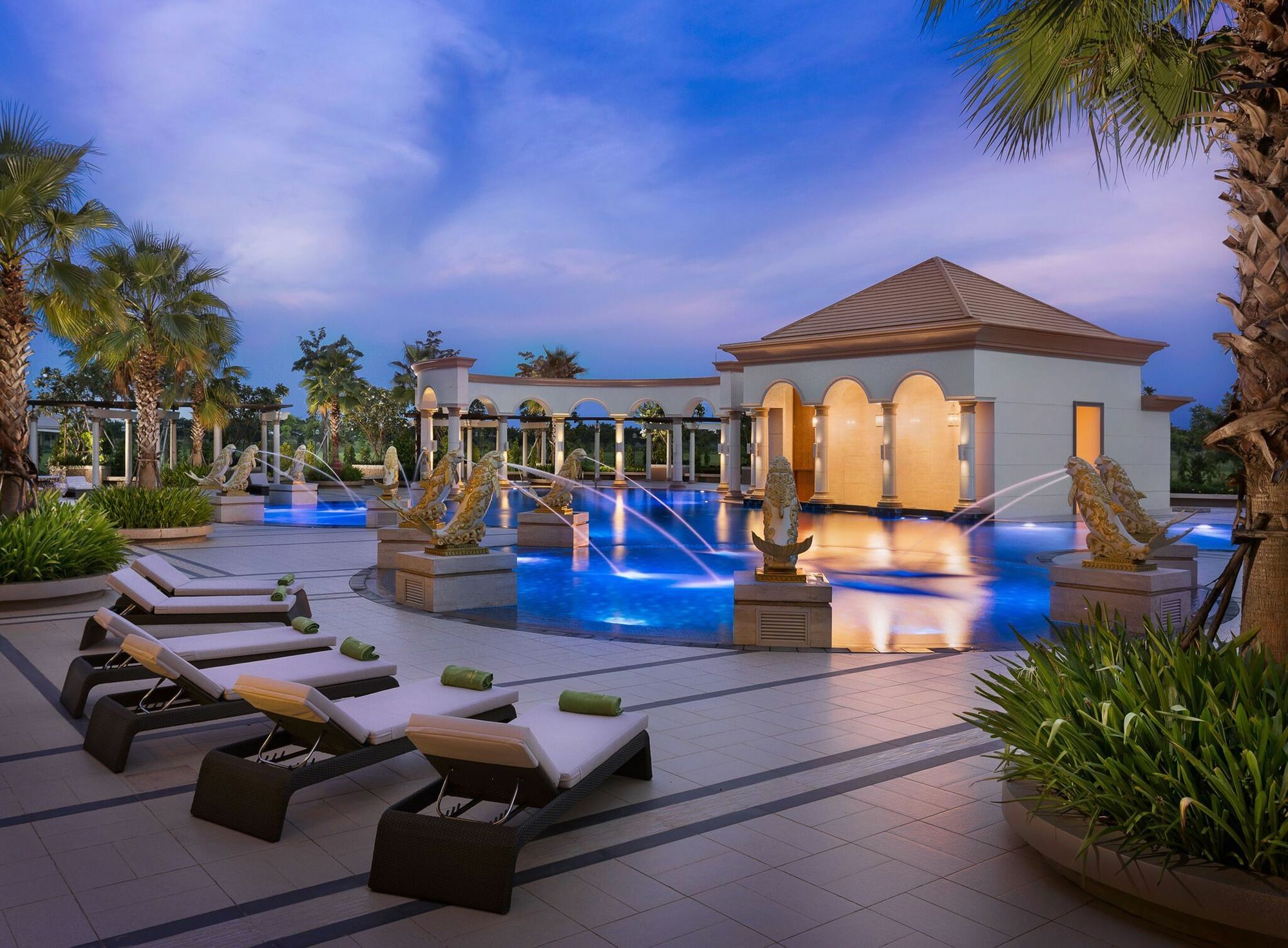 פנום פן Garden City Hotel מראה חיצוני תמונה